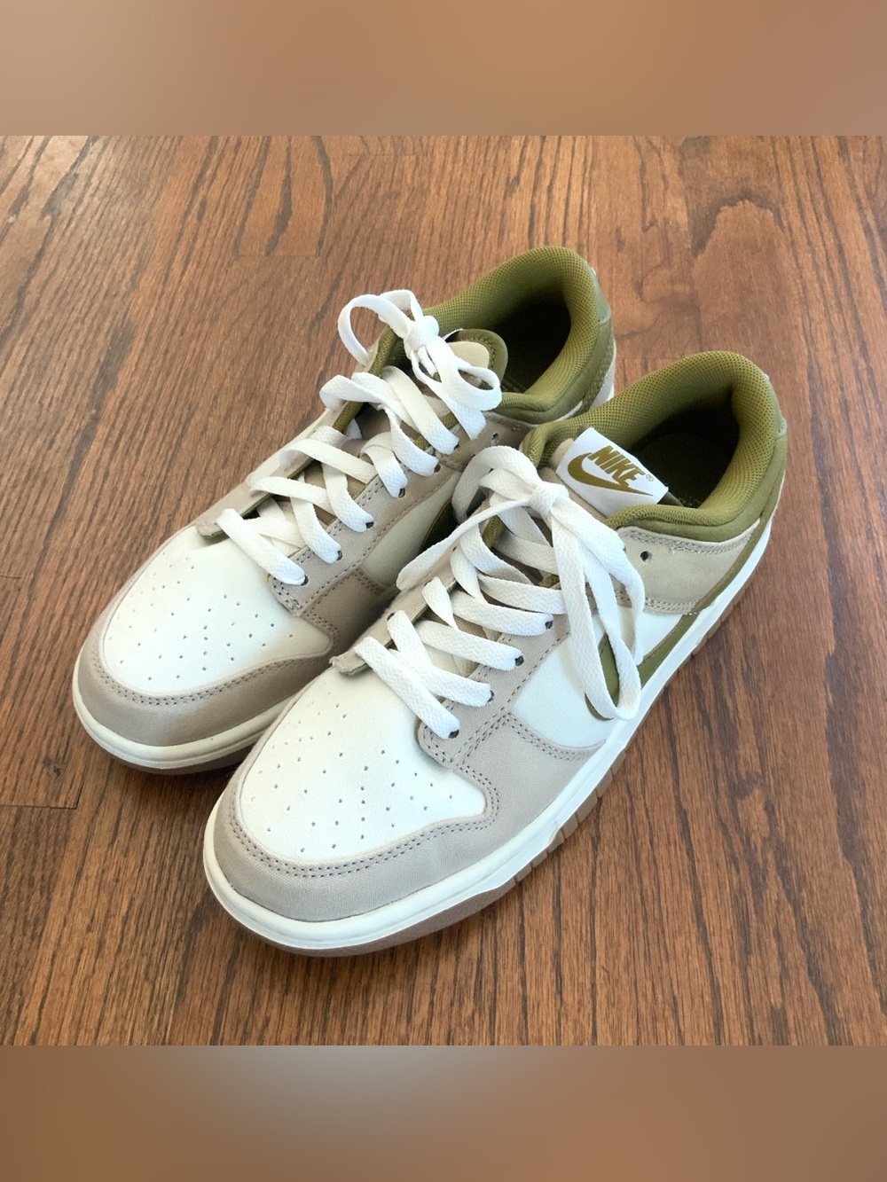 NIKE DUNK LOW SAIL/PACIFIC MOSS-CREAM II-LIMESTONE Shoes